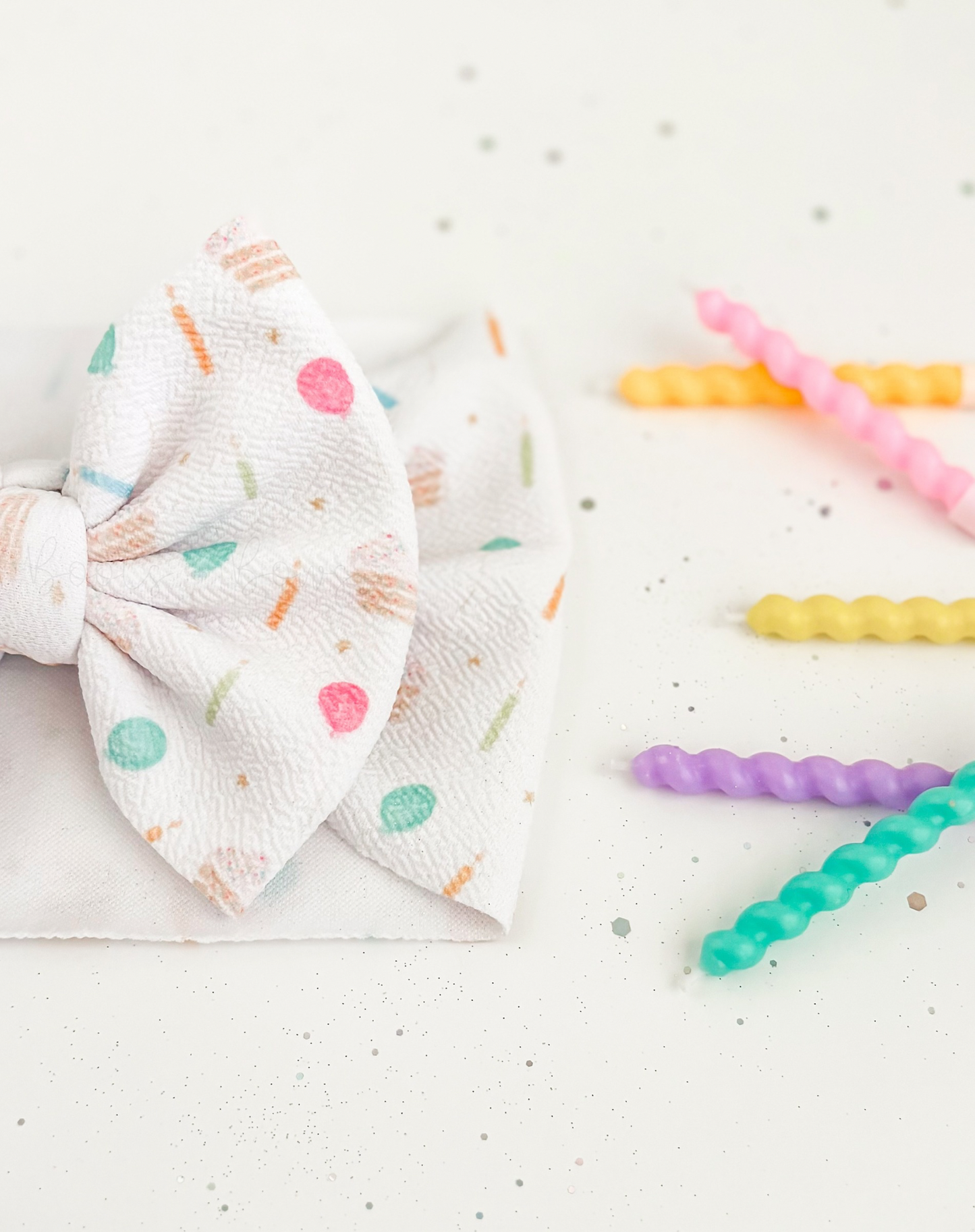 B+B Birthday Bow